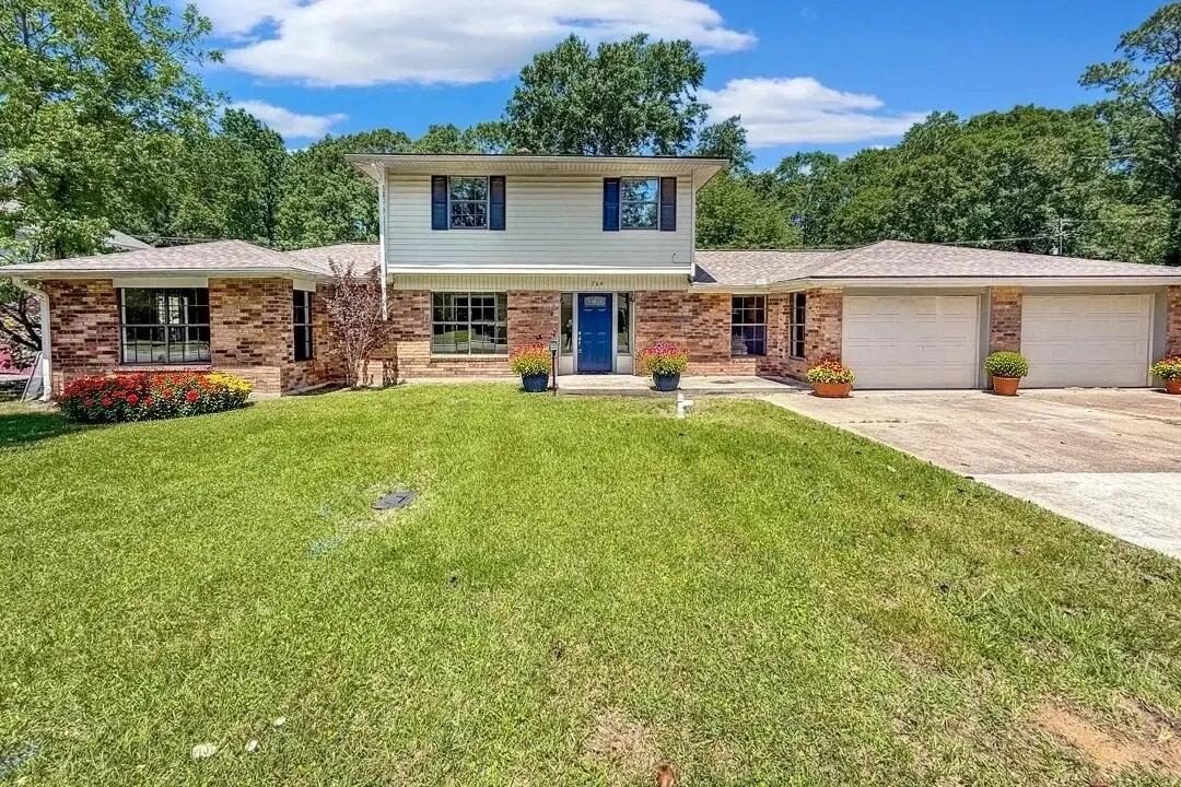 704 Auburn, Deridder, LA 70634 - #1