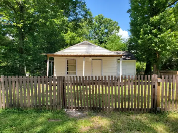 209 N Prairie St, Leesville, LA 71446