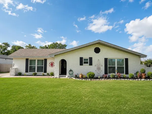 106 Wayside, Westlake, LA 70669