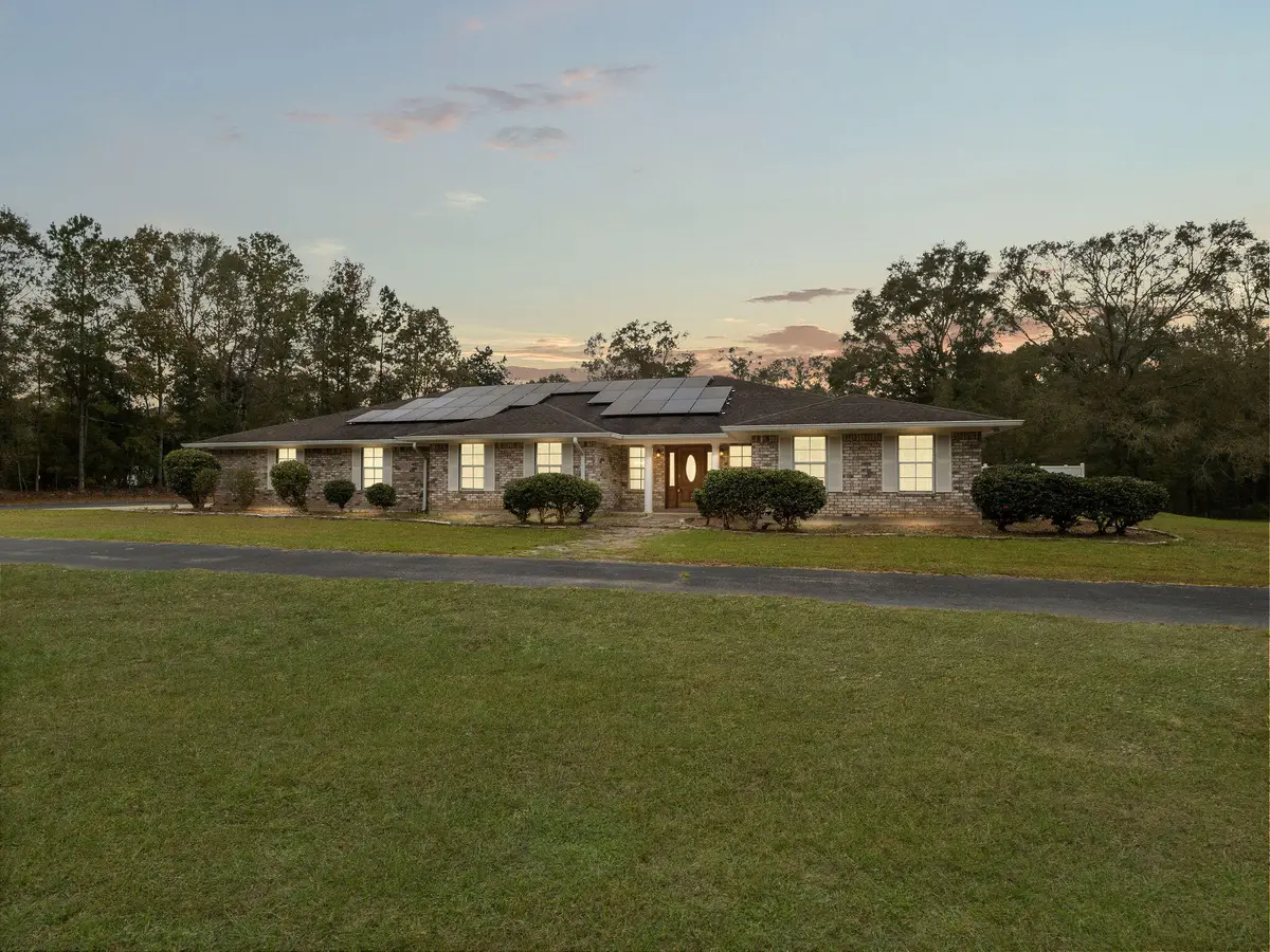 754 Browns Ln, Leesville, LA 71446 - Image #1