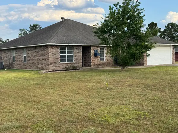 238 Wyatt Dr., Leesville, LA 71446