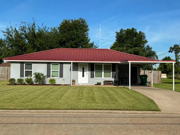 1305 Guillory, Westlake, LA 70669
