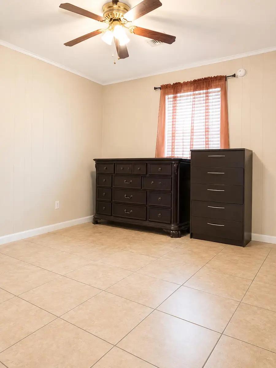 1305 Guillory, Westlake, LA 70669 - #3