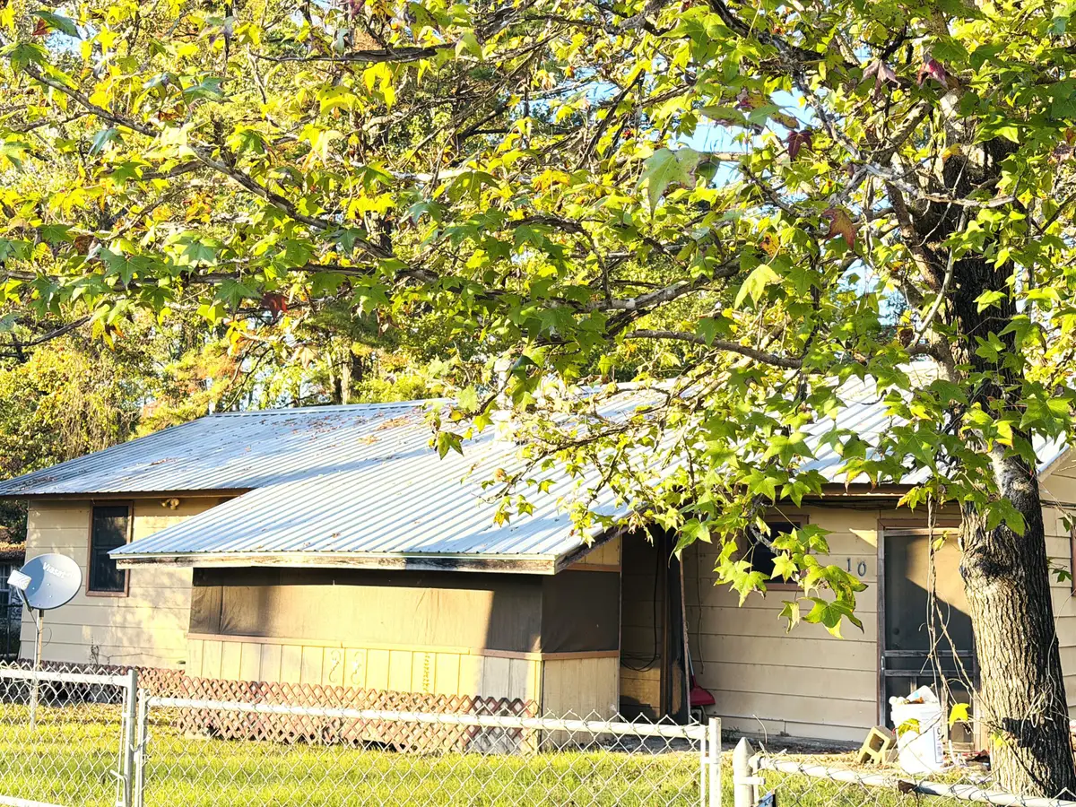 10 Jolly Rogers Dr, Florien, LA 71429 - Image #1