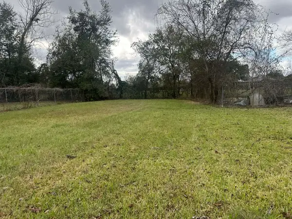 1107 & 1109 N Goos Blvd, Lake Charles, LA 70601