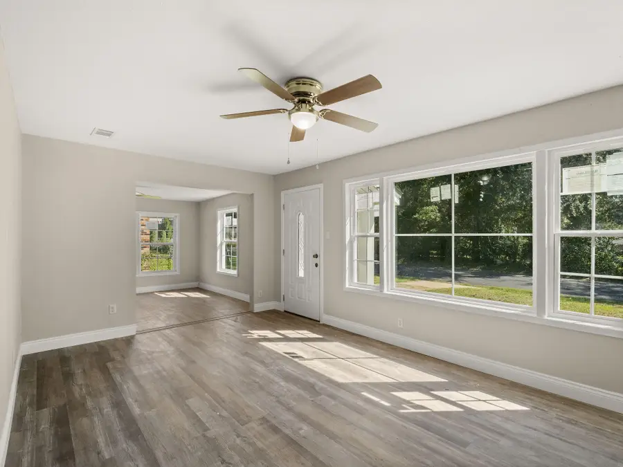 921 Lake Ct Dr, Deridder, LA 70634 - Image #2