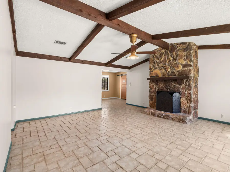 139 Cochran, Leesville, LA 71446 - #3