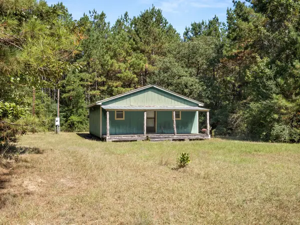 635 Jay Miller Rd, Dry Creek, LA 70637