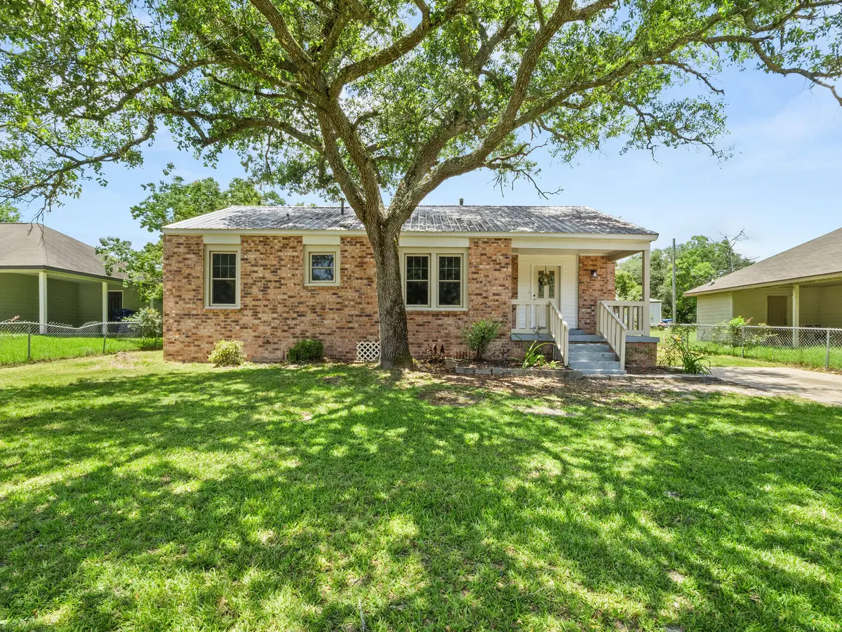 512 Whittington, Leesville, LA 71446 - #1