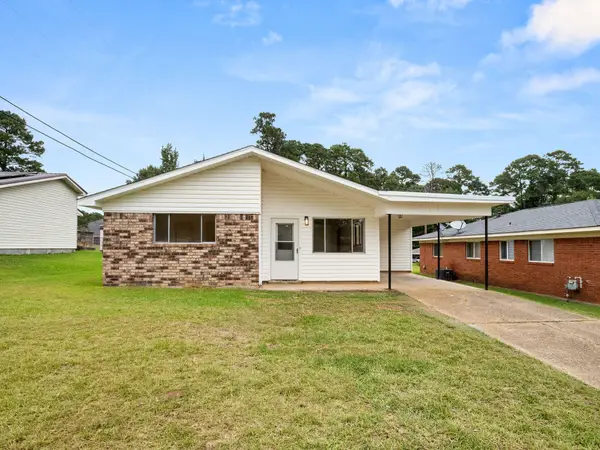 702 Stanton, New Llano, LA 71461