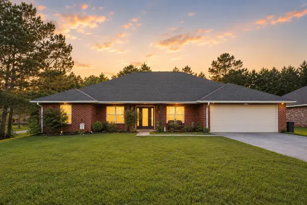 111 Forrest Dr, New Llano, LA 71461