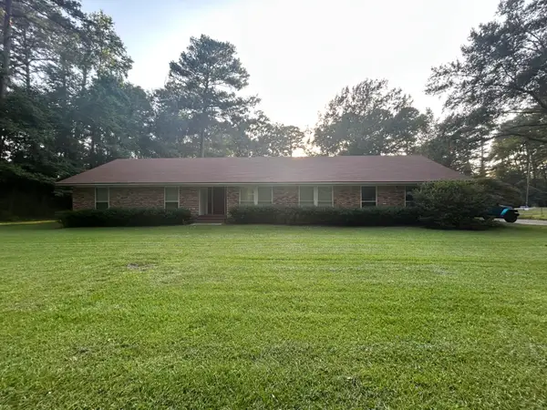 3070 Duncan Dr, Shreveport, LA 71119