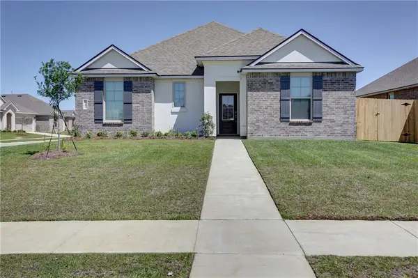 5184 Clarkston Grv Drive, Slidell, LA 70461