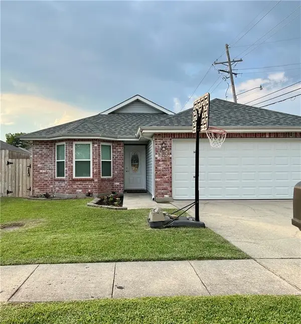 2700 Bayou Carencro Drive, Marrero, LA 70072