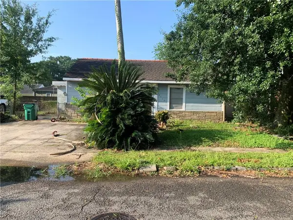 4618 Rosedale Drive E, Metairie, LA 70001
