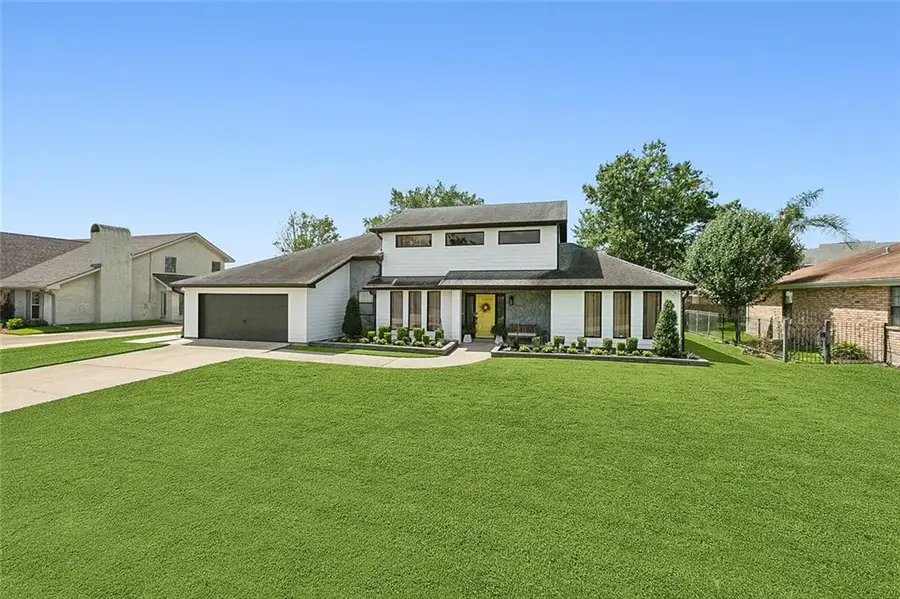 1800 Lake Salvador Drive, Harvey, LA 70058 - Image #2