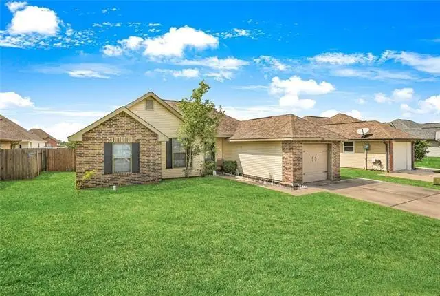 320 Allie Lane, Luling, LA 70070 - Image #1