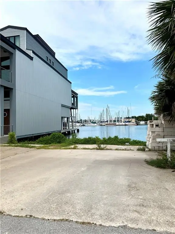 #3