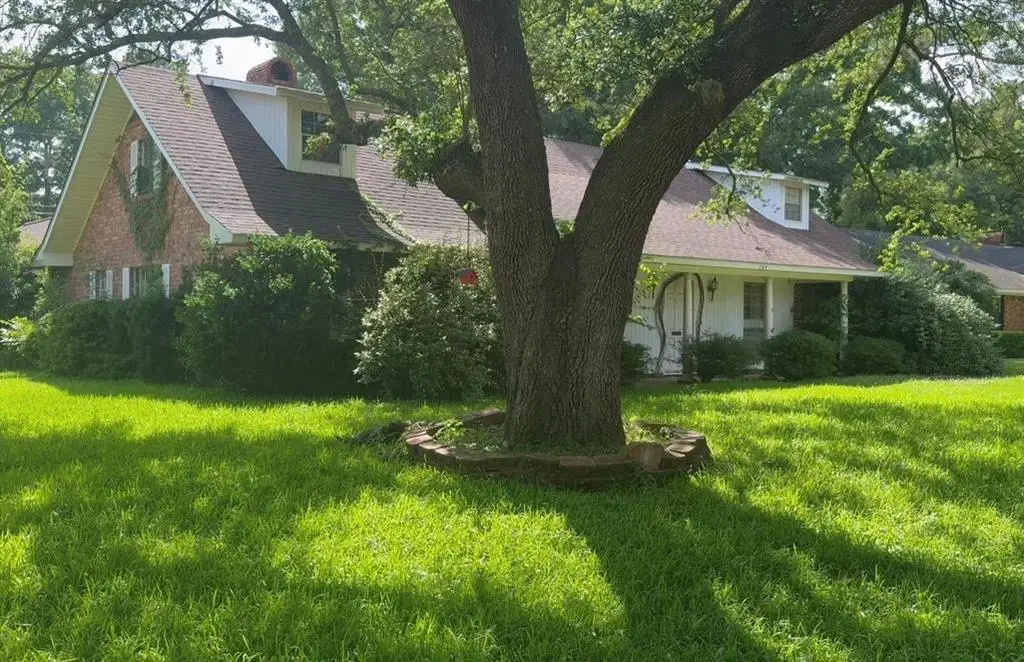 804 Sweetbriar Drive, Alexandria, LA 71303 - Image #1