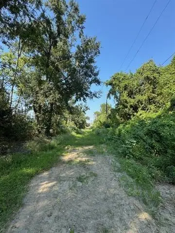 505 E River Oaks Drive, Destrehan, LA 70047 - #3