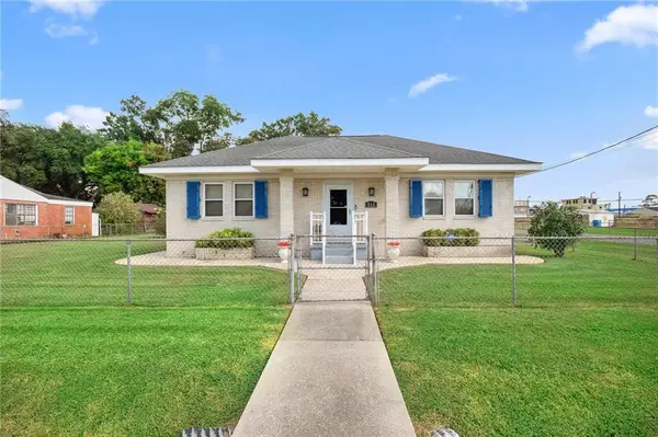 215 Ellington Avenue, Luling, LA 70070