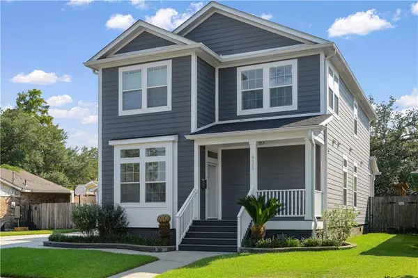 9900 Martha Lane, River Ridge, LA 70123