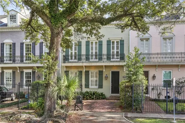 3216 St Charles Avenue, New Orleans, LA 70115