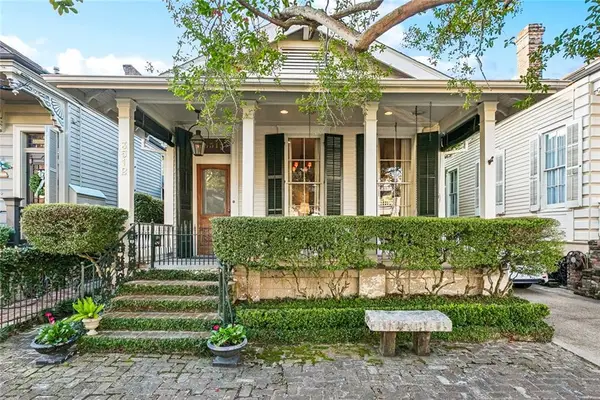 3512 Camp Street, New Orleans, LA 70115