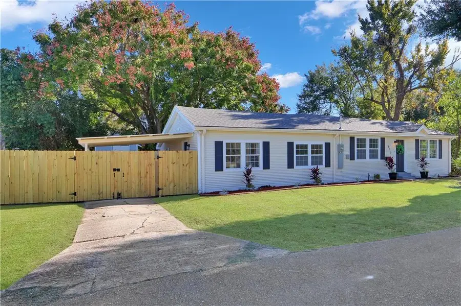 617 Darlene Avenue, Metairie, LA 70003 - Image #2