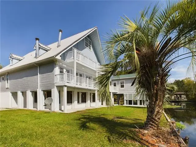 69027 Riverbend Drive, Covington, LA 70433 - Image #1