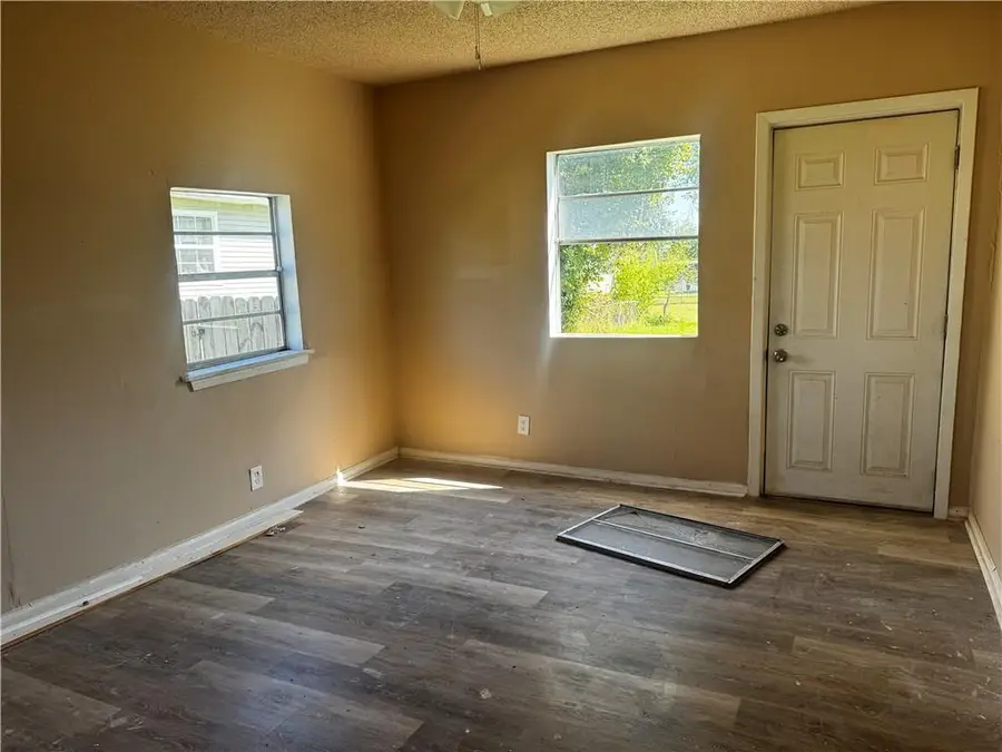 1105 07 S Upland Avenue, Metairie, LA 70003 - Image #2