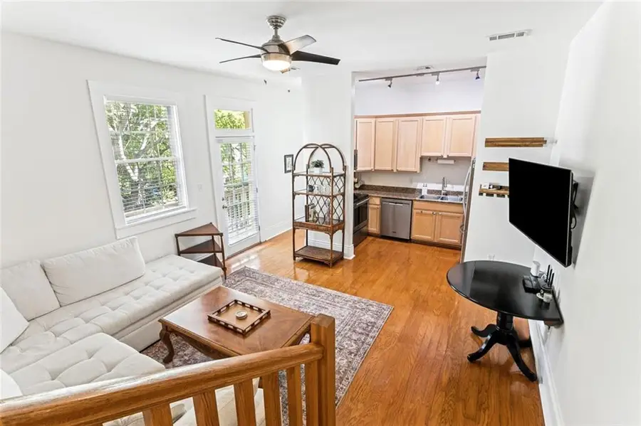 1118 Orange Street #8, New Orleans, LA 70130 - Image #2