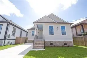 5319 Painters Street, New Orleans, LA 70122