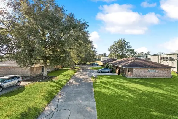 14106 W Club Deluxe Road, Hammond, LA 70403