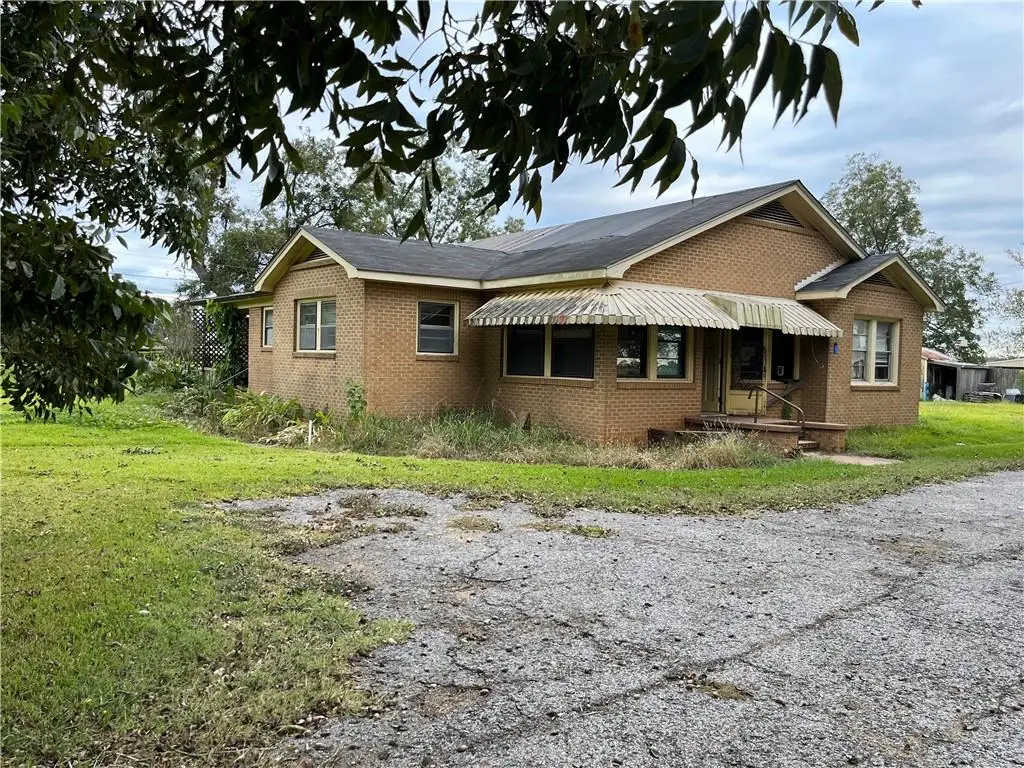 2412 Highway 451 Highway, Moreauville, LA 71355 - Image #1