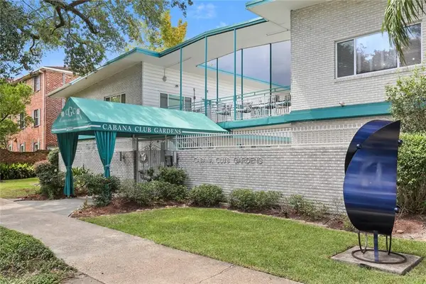 2833 St Charles Avenue #30, New Orleans, LA 70115