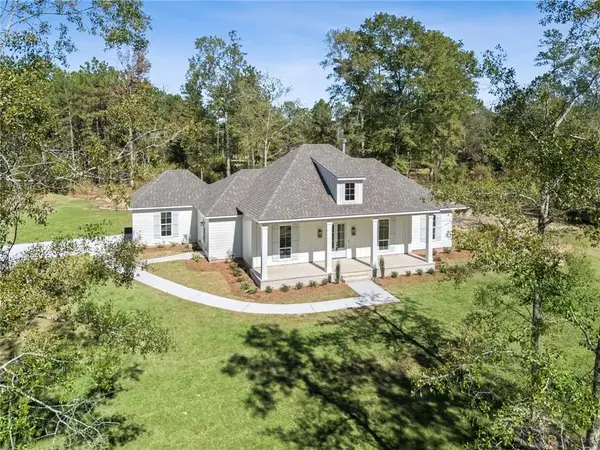 107 Old Creek Road, Folsom, LA 70437
