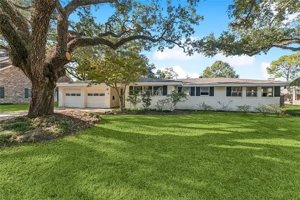 16 Idlewood Place, River Ridge, LA 70123