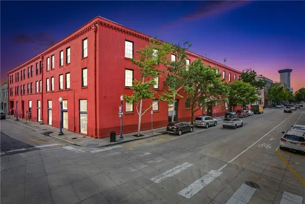 330 Julia Street #208, New Orleans, LA 70130