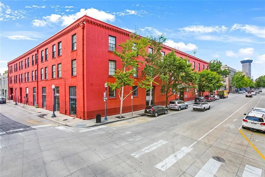 330 Julia Street #208, New Orleans, LA 70130 - Image #2