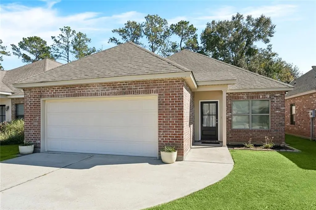 127 Mirabeau Place, Mandeville, LA 70448 - Image #1