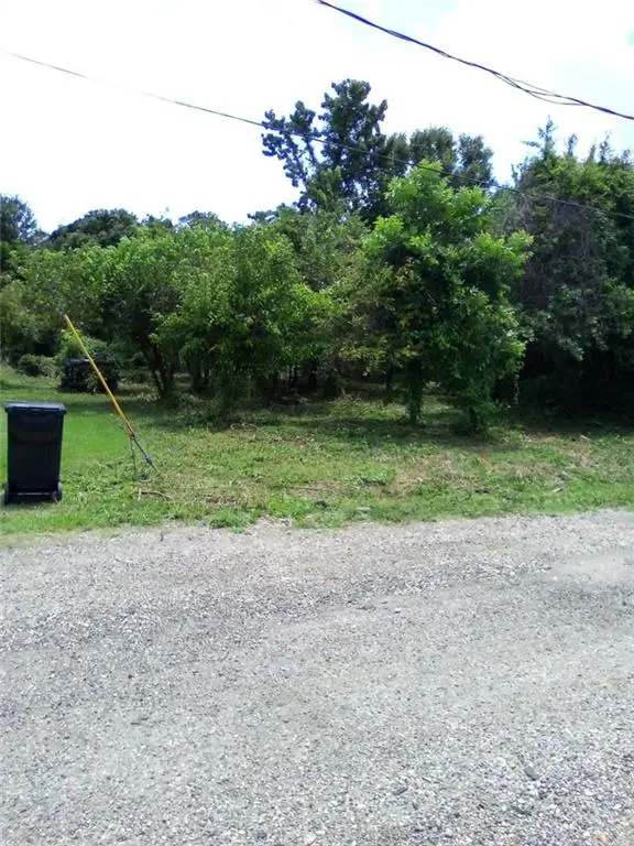 3271 Potomac Street, New Orleans, LA 70114