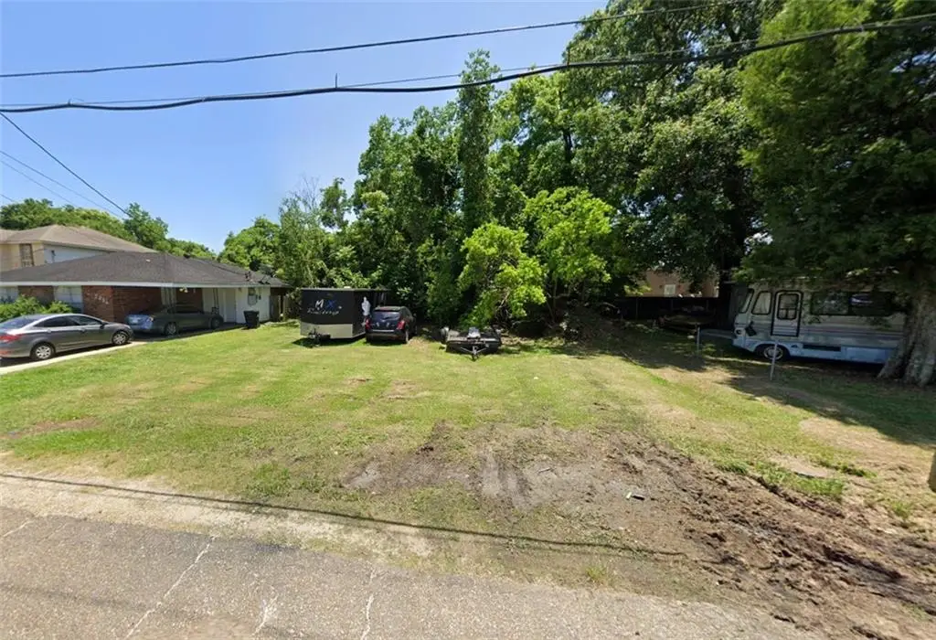 55252 Warfield Street, New Orleans, LA 70126 - Image #1