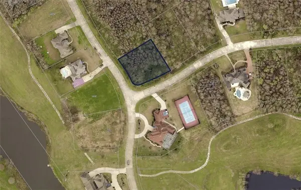 101 Horseshoe Bend, New Orleans, LA 70128