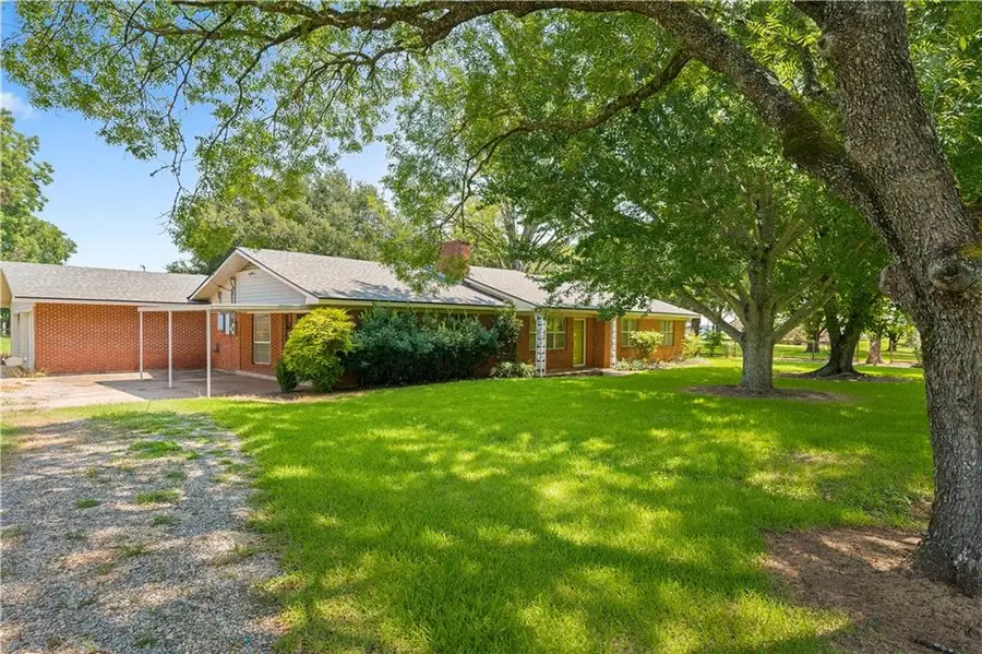 5054 Hot Wells Road, Boyce, LA 71409 - Image #3