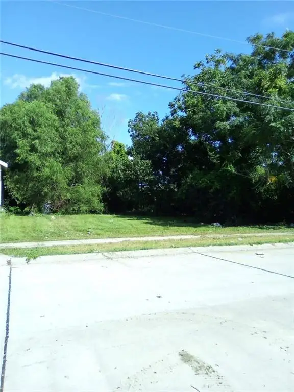 2326 Lamanche Street, New Orleans, LA 70117 - Image #1