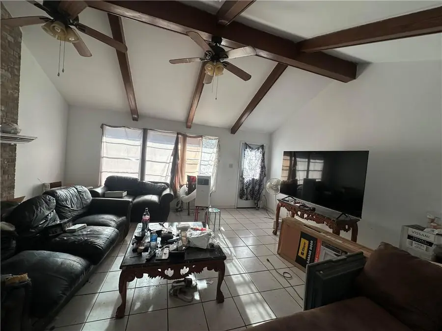 1300 Cambridge Drive, La Place, LA 70068 - Image #3