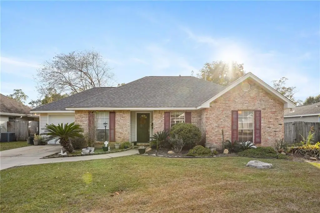 618 Lane Street, Mandeville, LA 70448 - Image #1