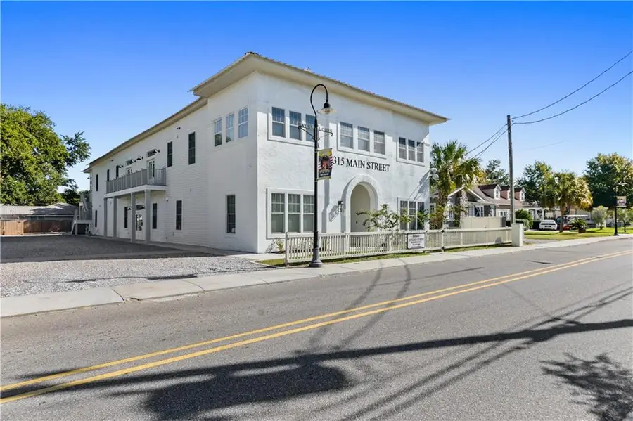315 Main Street #A, Bay Saint Louis, MS 39520 - Image #3