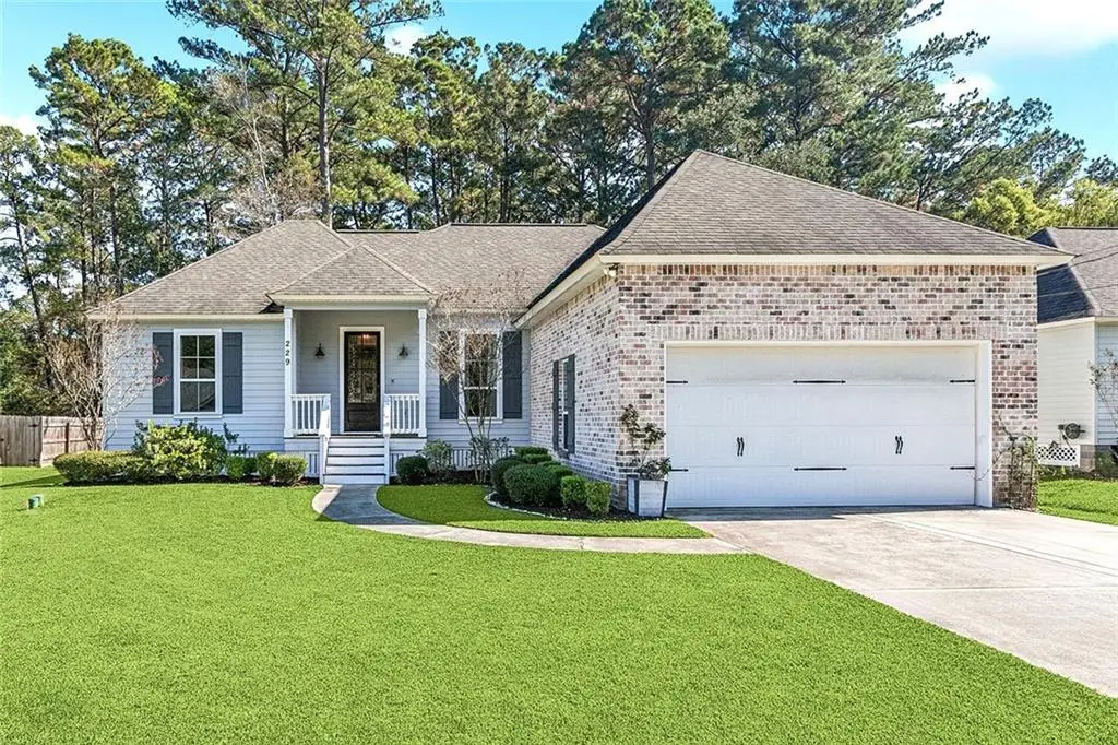 229 Swallow Street, Covington, LA 70433 - Image #1